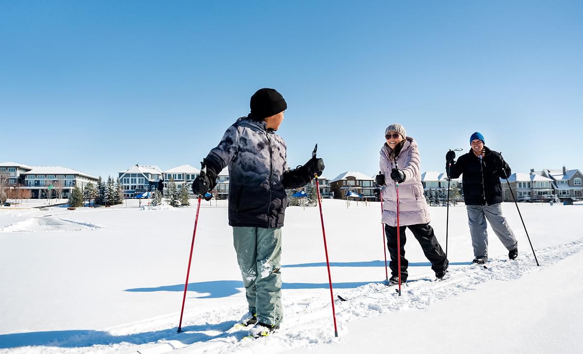Family on ski path